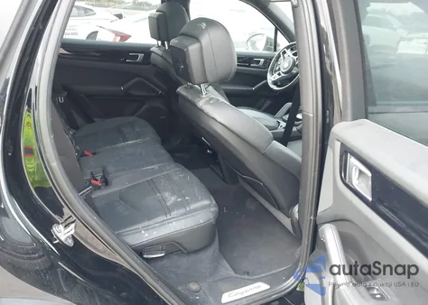 2021 Porsche Cayenne E-Hybrid z USA, uszkodzony, nr VIN WP1AE2AYXMDA24566